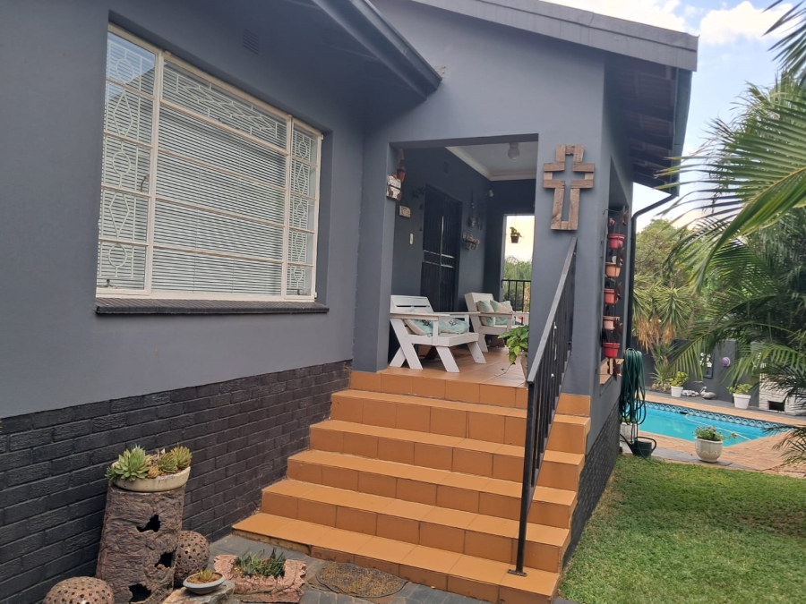 3 Bedroom Property for Sale in Rustenburg Ext 4 North West